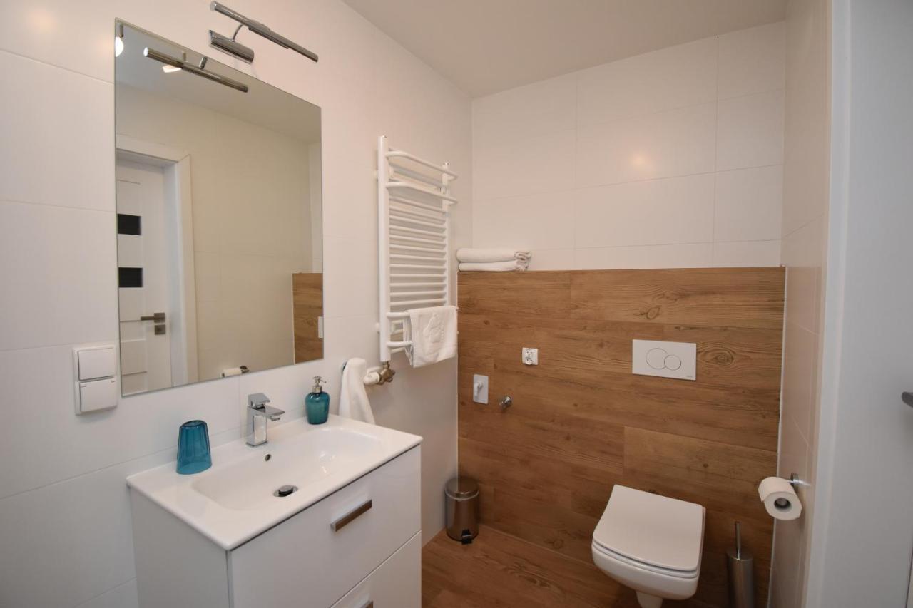 Apartamenty Pod Skalitem Щирк Екстериор снимка
