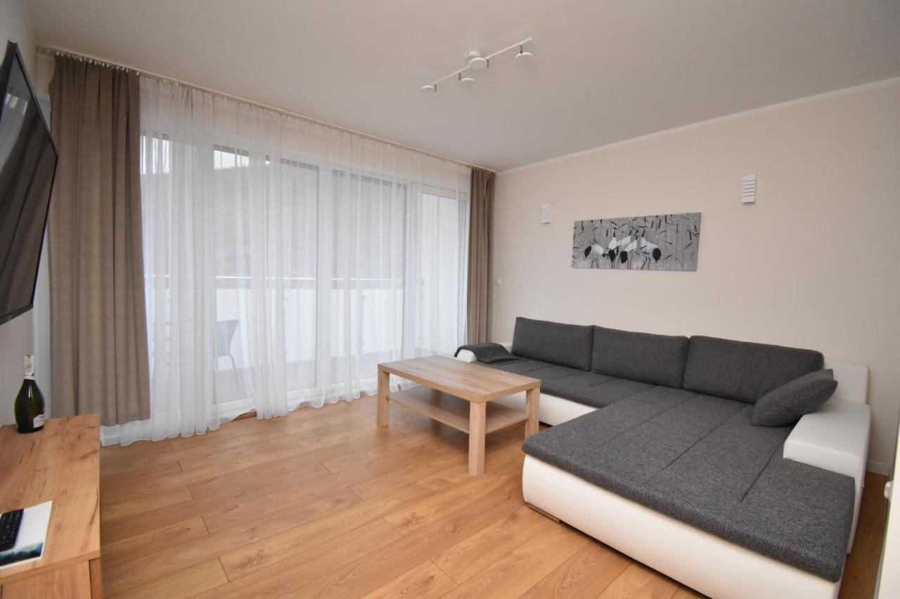 Apartamenty Pod Skalitem Щирк Екстериор снимка