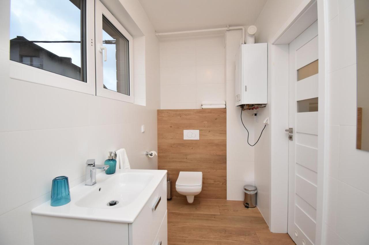 Apartamenty Pod Skalitem Щирк Екстериор снимка